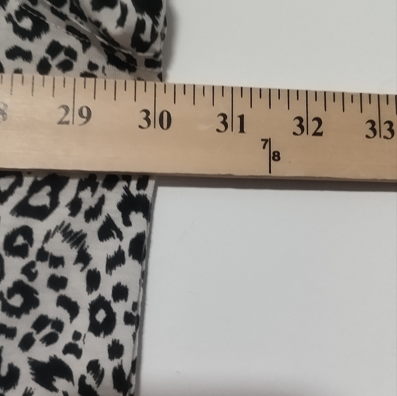 POL Animal Print Oversized Top / Size S - Picture 7 of 8